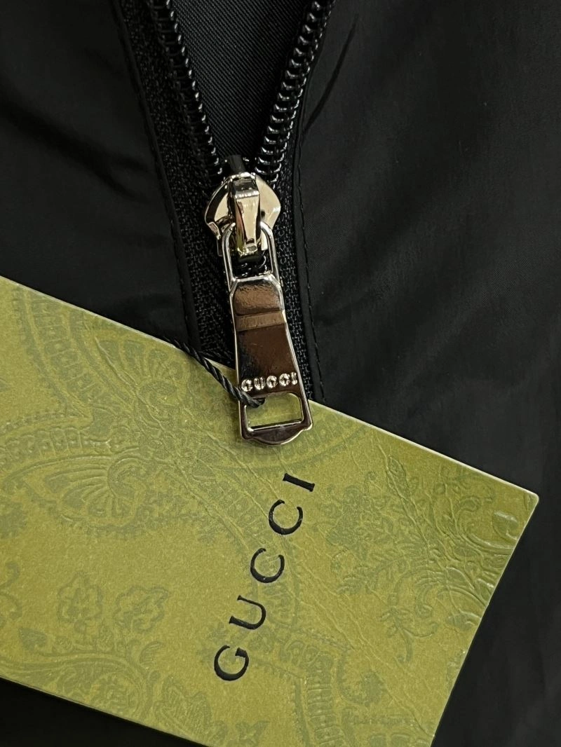 Gucci Outwear Soft 128075