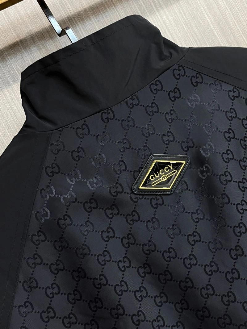 WeatherProof Gucci Outwear 128072