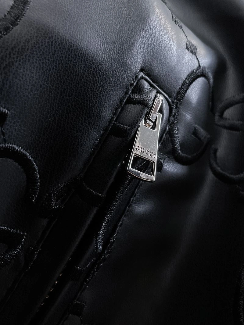 Gucci Outwear FreshLook 128048