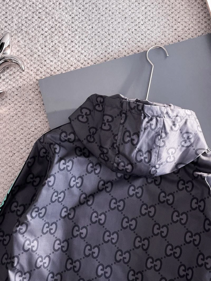 Practical Gucci Outwear 128067