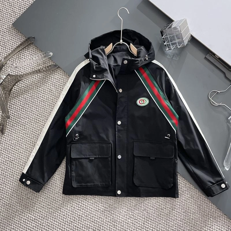 Cozy Gucci Outwear 128061