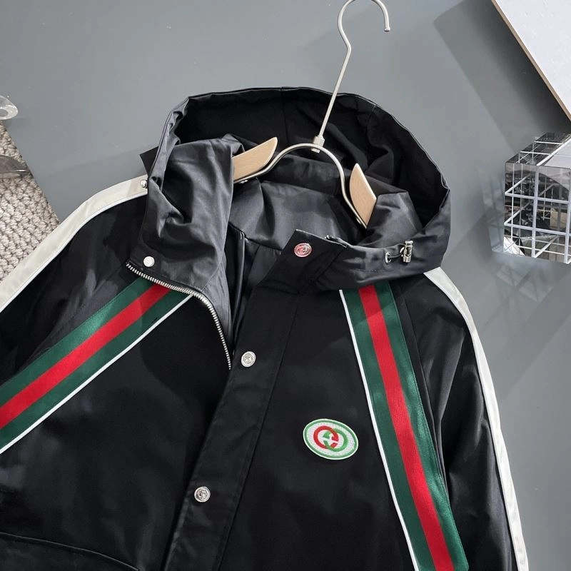 Cozy Gucci Outwear 128061