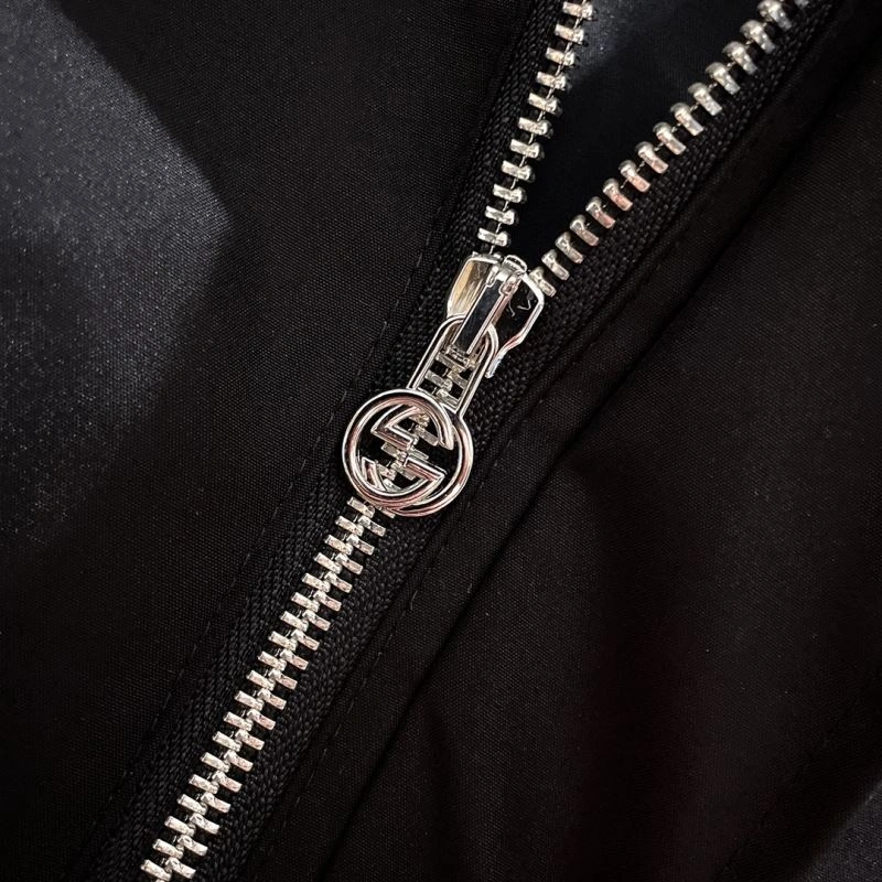 Cozy Gucci Outwear 128061