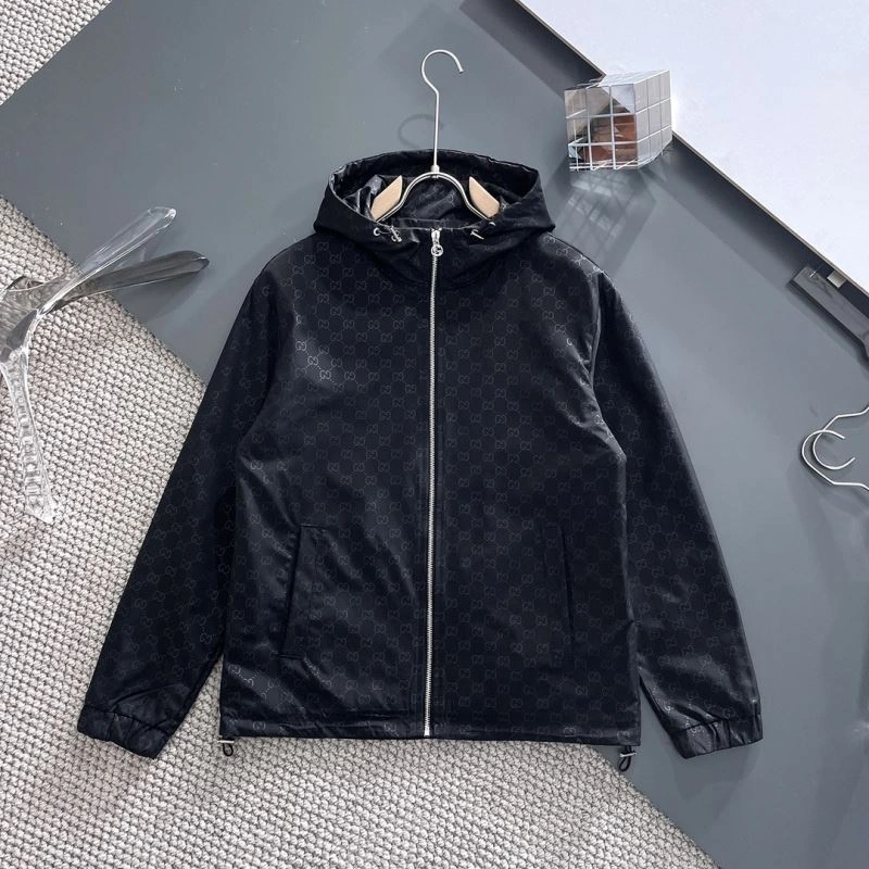Contemporary Gucci Outwear 128047