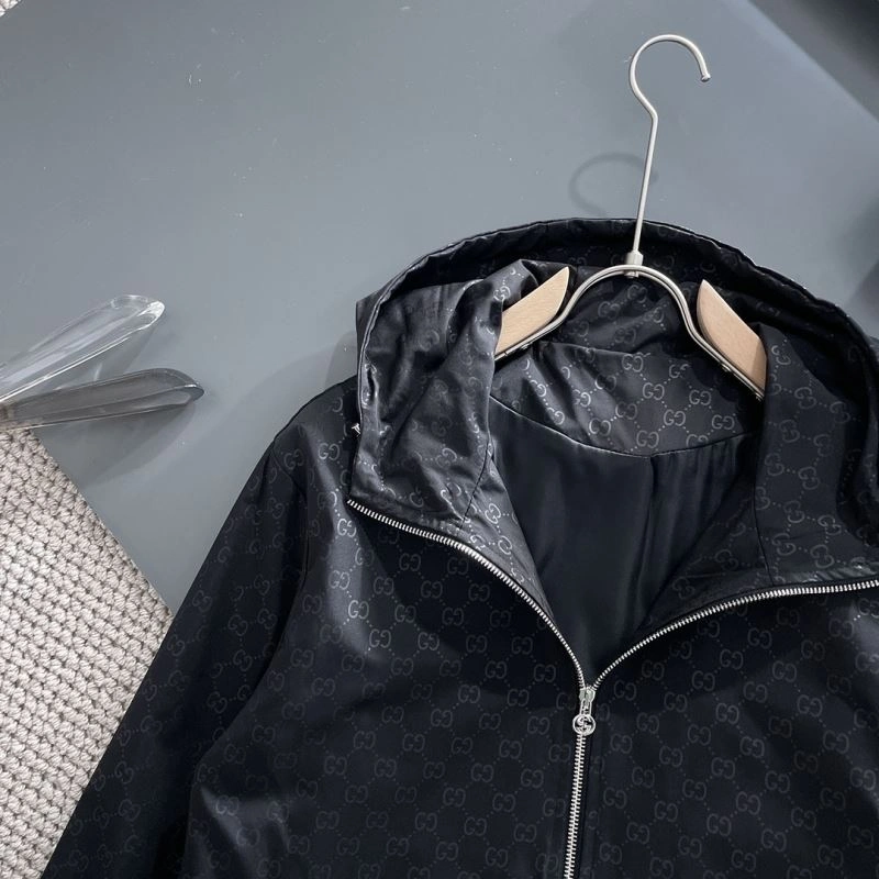 Contemporary Gucci Outwear 128047
