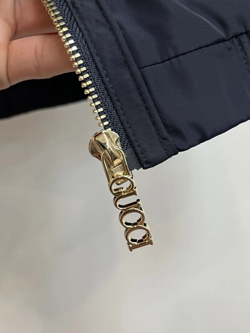 Gucci Outwear Flexible 128040