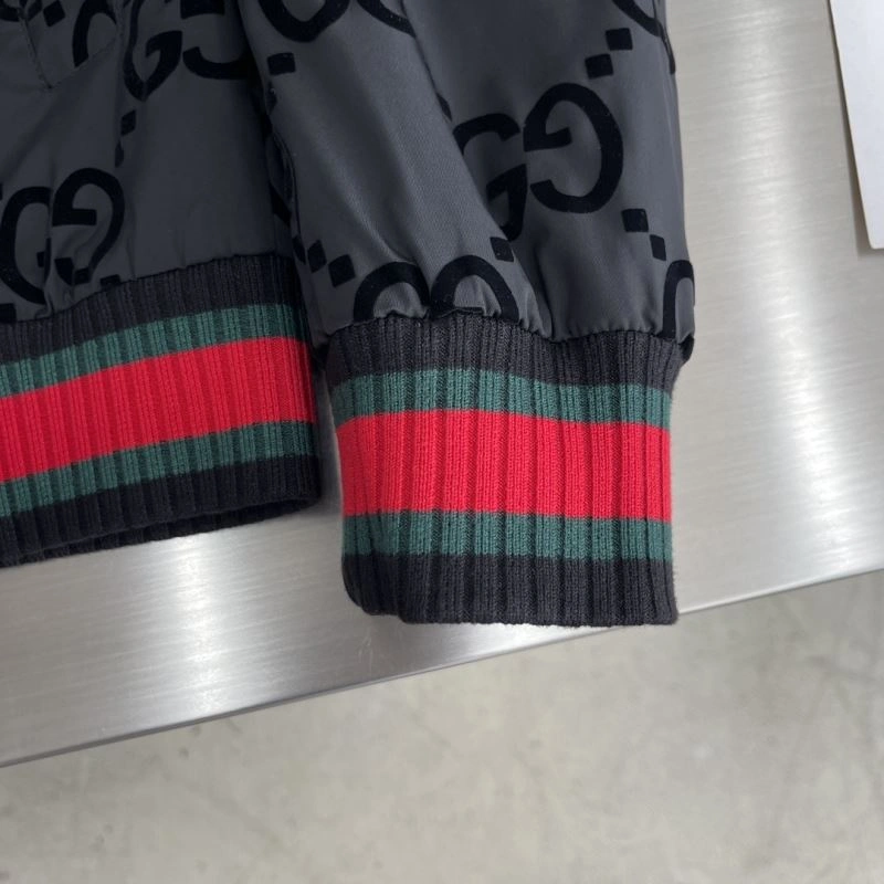 Comfortable Gucci Outwear 128010