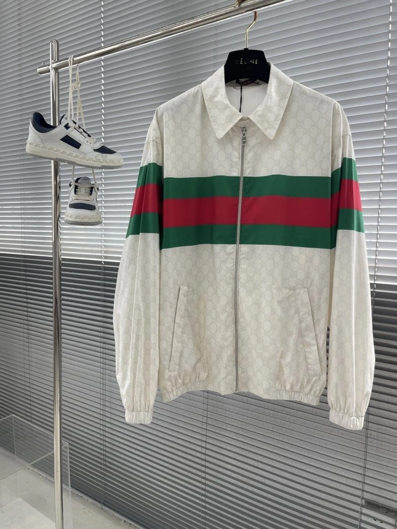 Timeless Gucci Outwear 128012