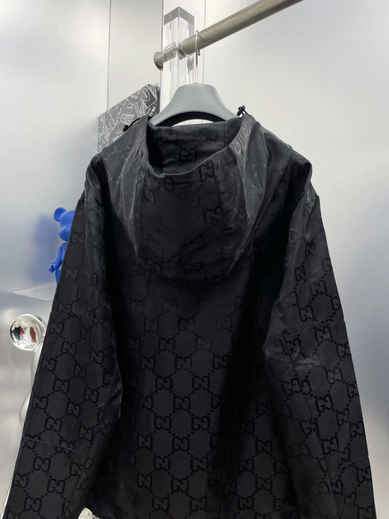 Soft Gucci Outwear 128025