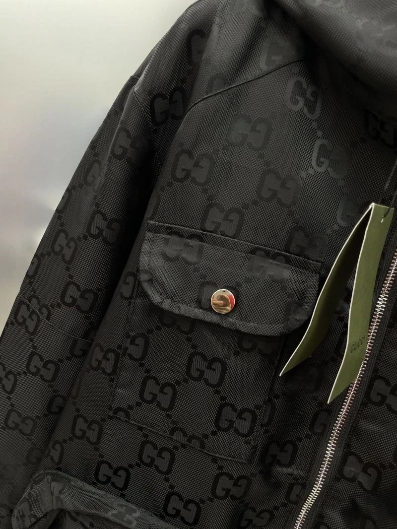 Soft Gucci Outwear 128025