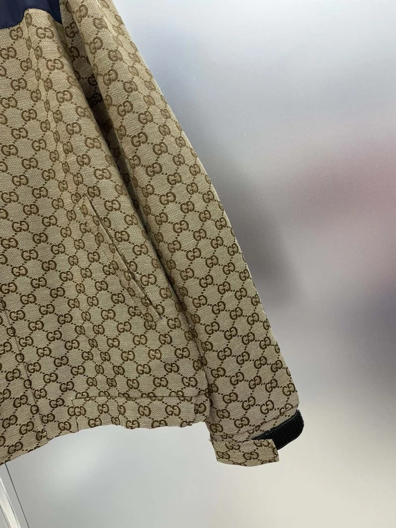 Seasonal Gucci Outwear 128027