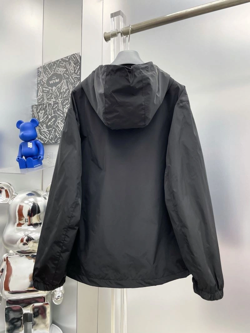 RelaxedFit Gucci Outwear 128035