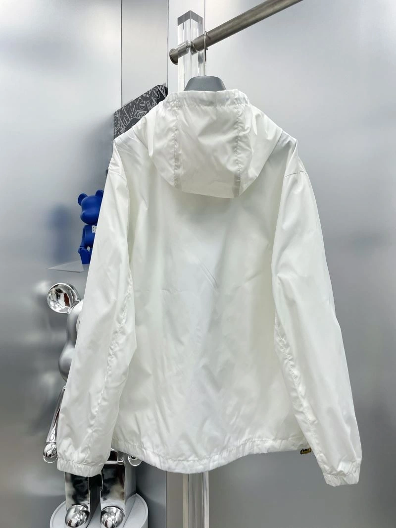 Tailored Gucci Outwear 128036
