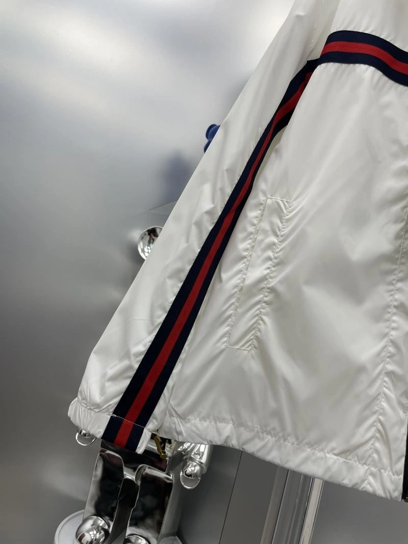 Tailored Gucci Outwear 128036