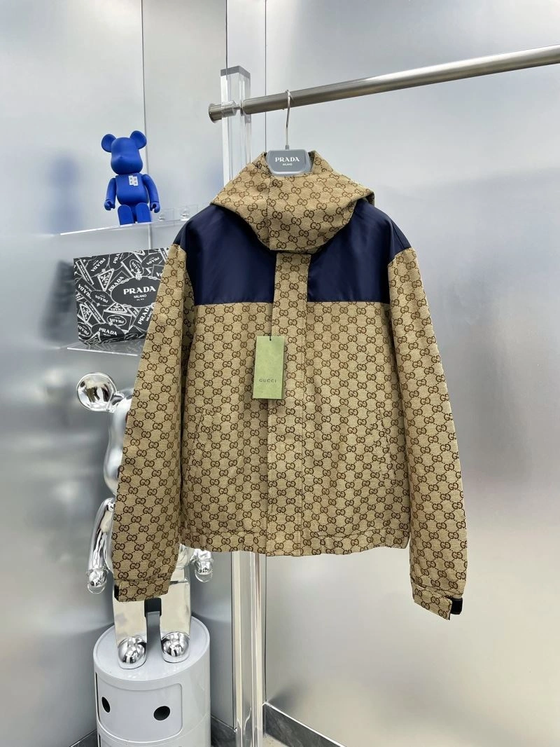 Durable Gucci Outwear 128029