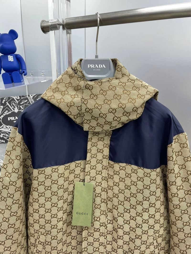 Durable Gucci Outwear 128029