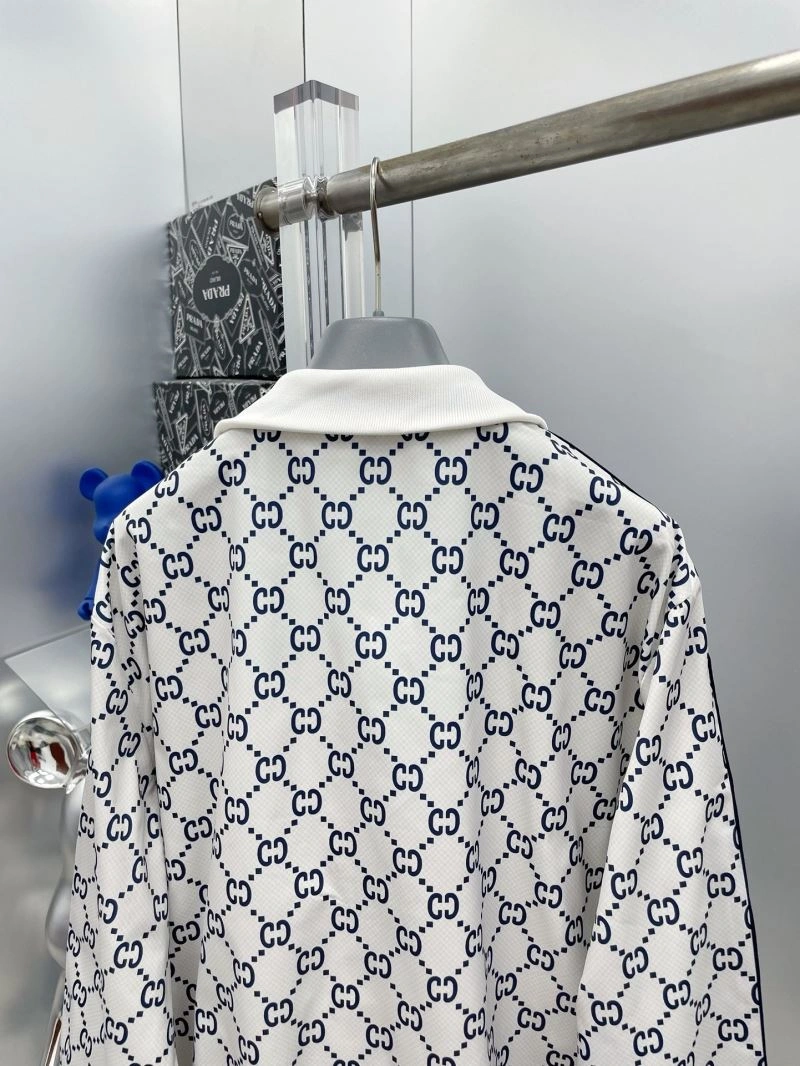 Gucci Outwear Comfortable 128013