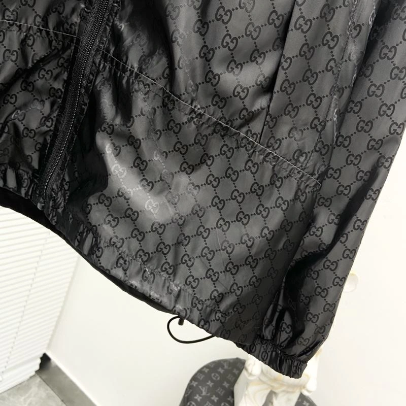 Gucci Outwear GoAnywhere 128015