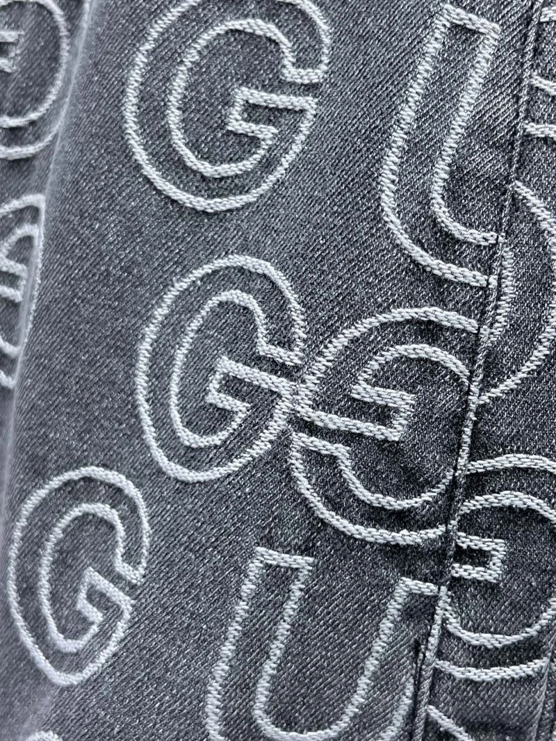 Gucci Outwear Unisex 128004