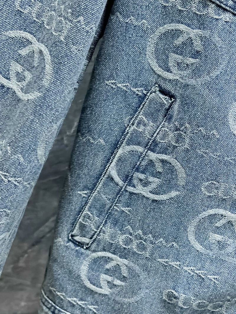 UrbanChic Gucci Outwear 128003