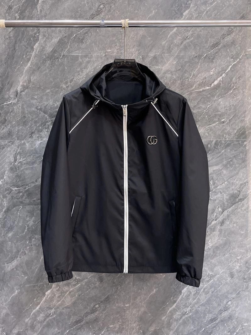 Neat Gucci Outwear 128005