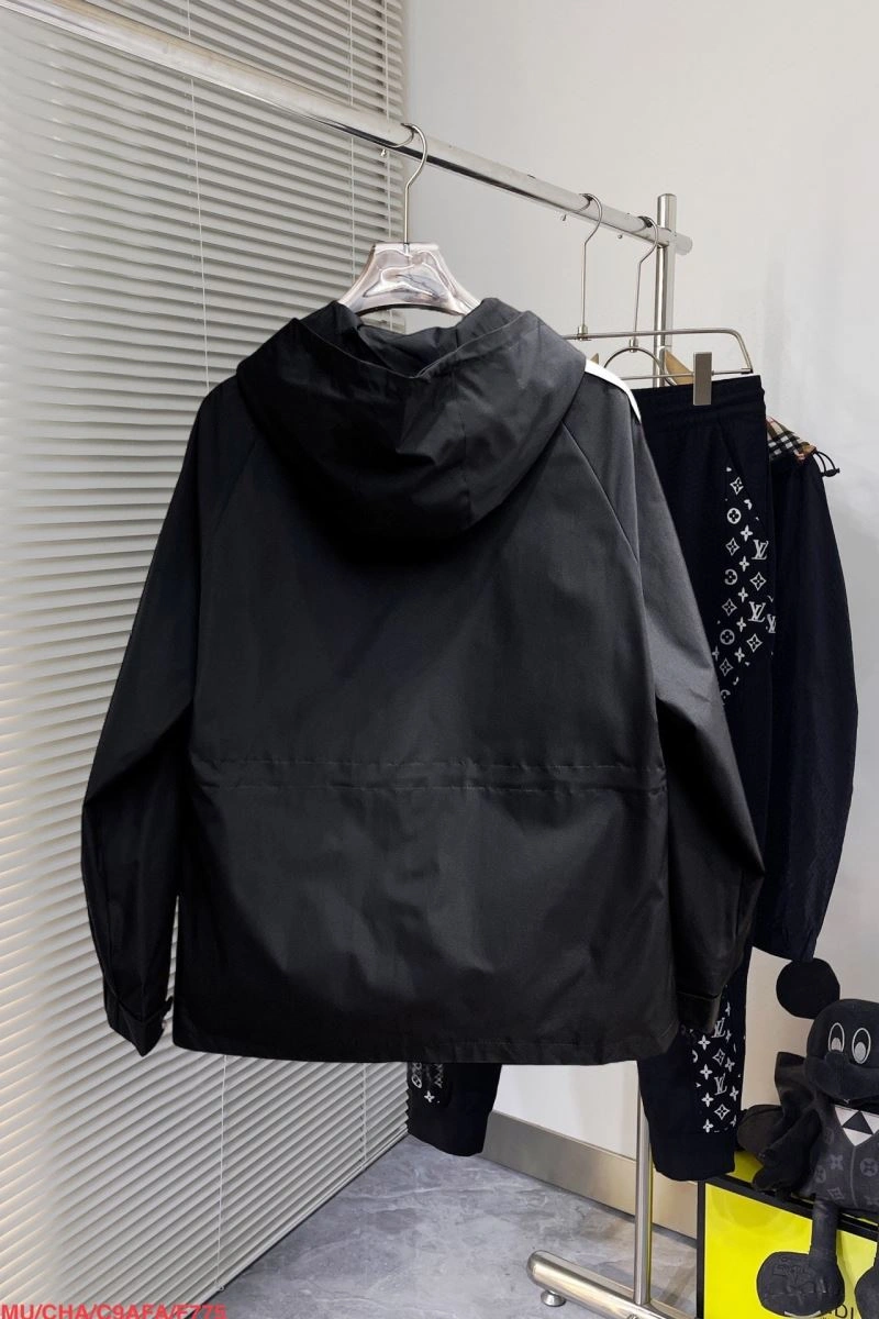 Gucci Outwear UrbanChic 127720