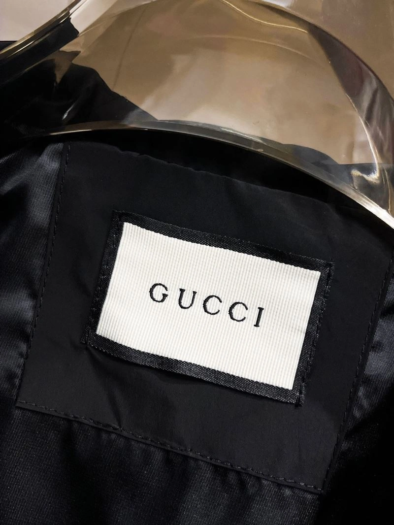 Gucci Outwear FreshLook 127749