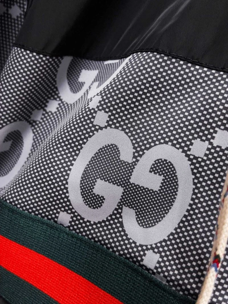 Gucci Outwear FreshLook 127749