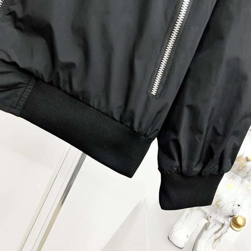 Gucci Outwear Unique 127717