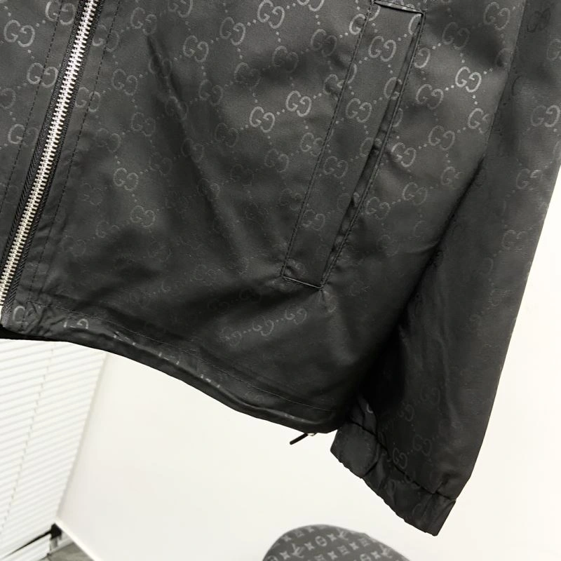 Durable Gucci Outwear 127718