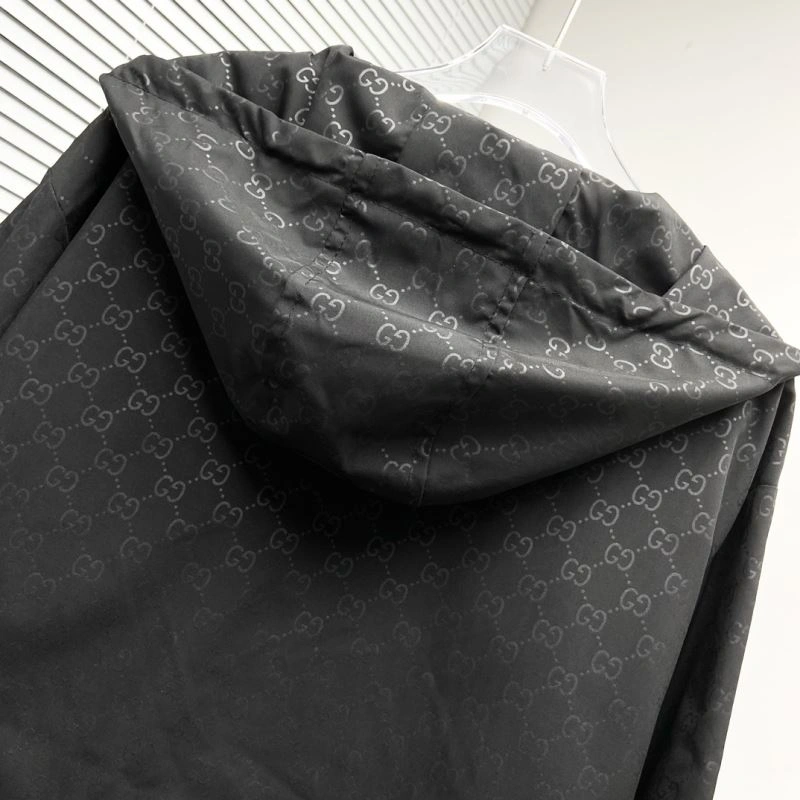 Durable Gucci Outwear 127718
