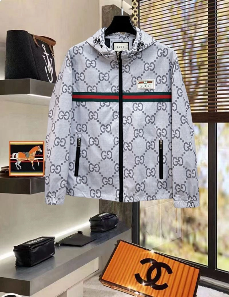 AllSeason Gucci Outwear 127712