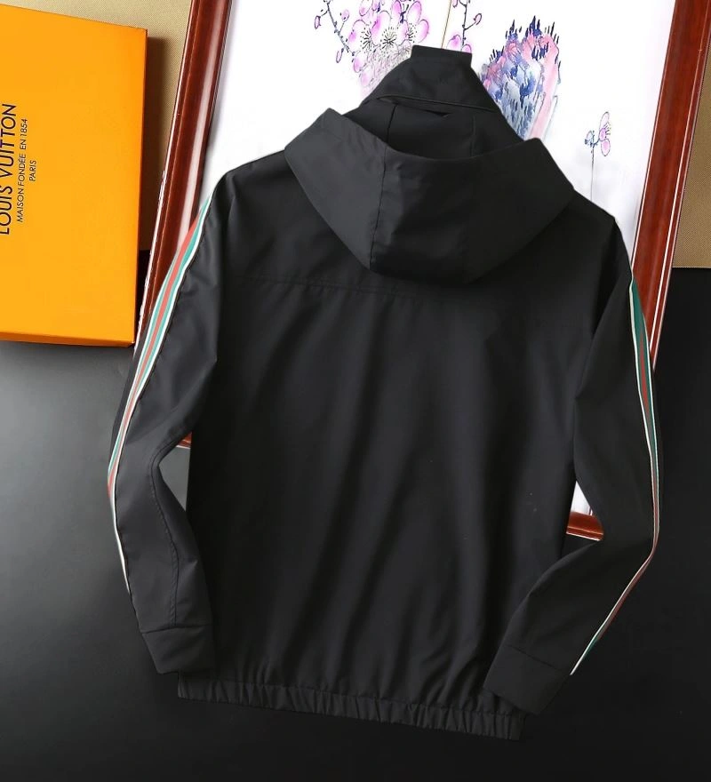 Breathable Gucci Outwear 127705