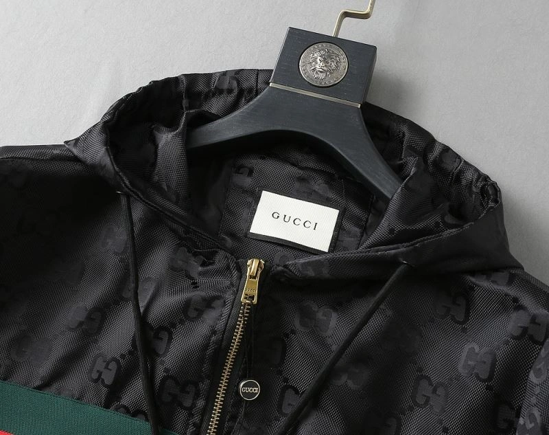 Gucci Outwear FlexibleFit 127684