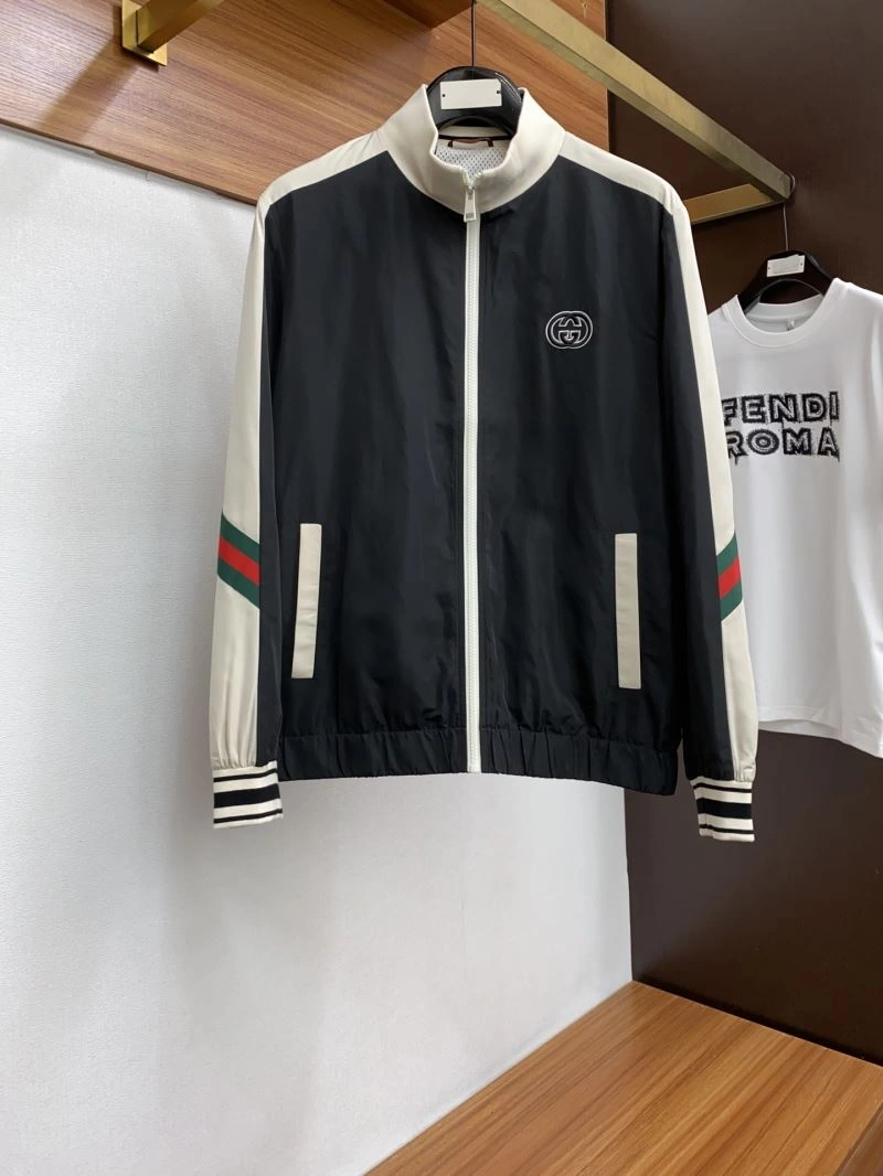 Gucci Outwear Bright 127688