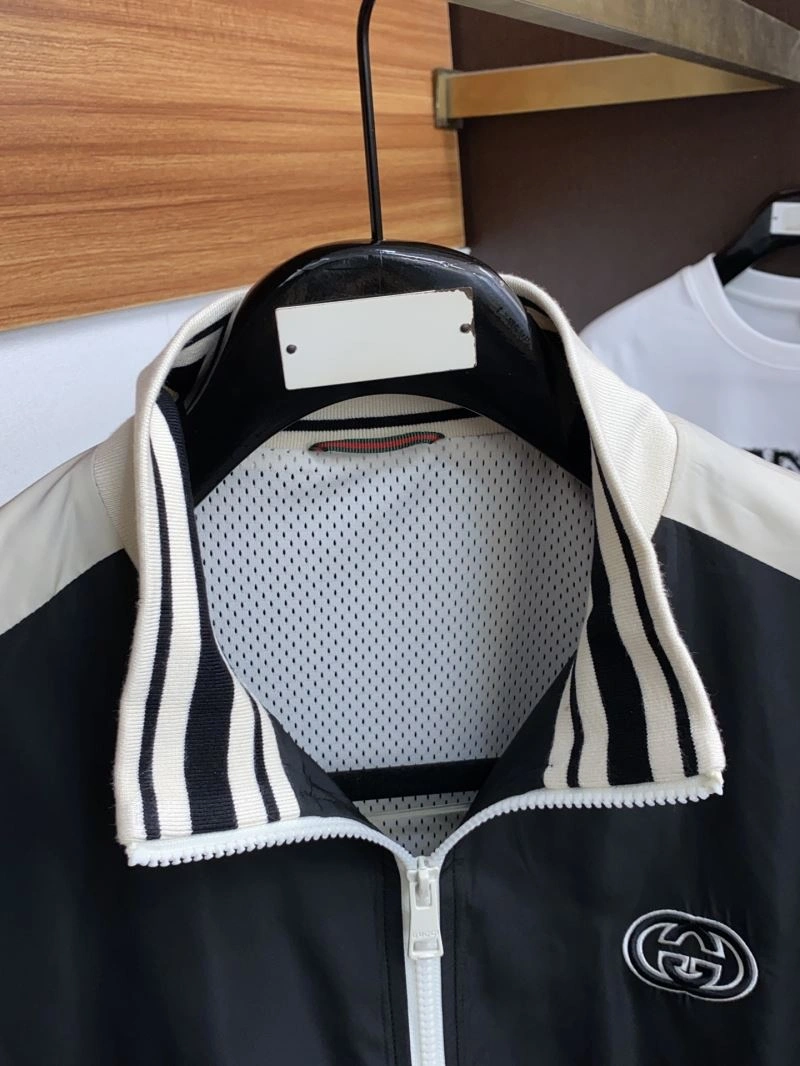 Gucci Outwear Bright 127688