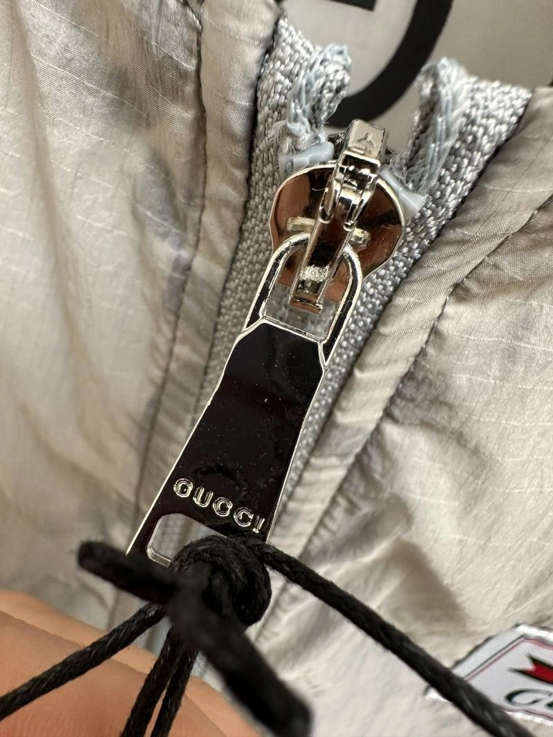 ZeroBulk Gucci Outwear 127689