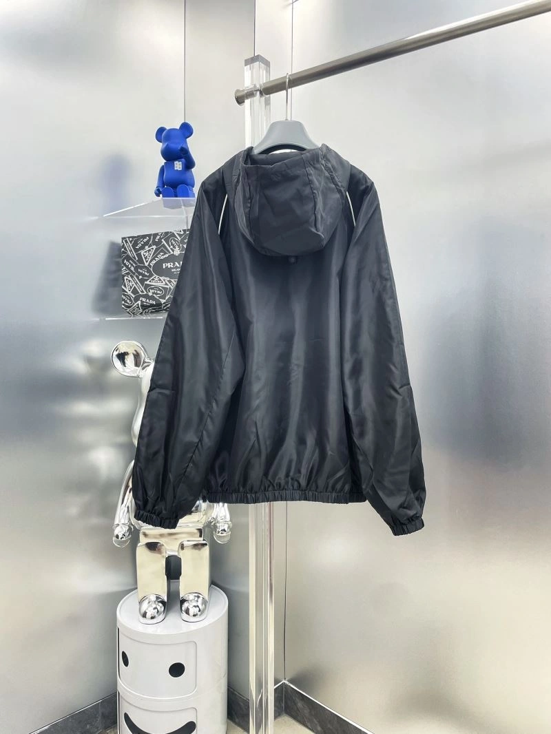 Gucci Outwear Modern 127678