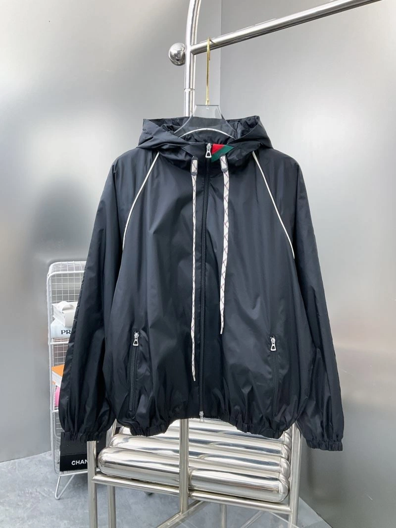 Gucci Outwear GoodFit 127694