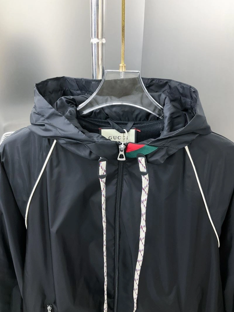 Gucci Outwear GoodFit 127694