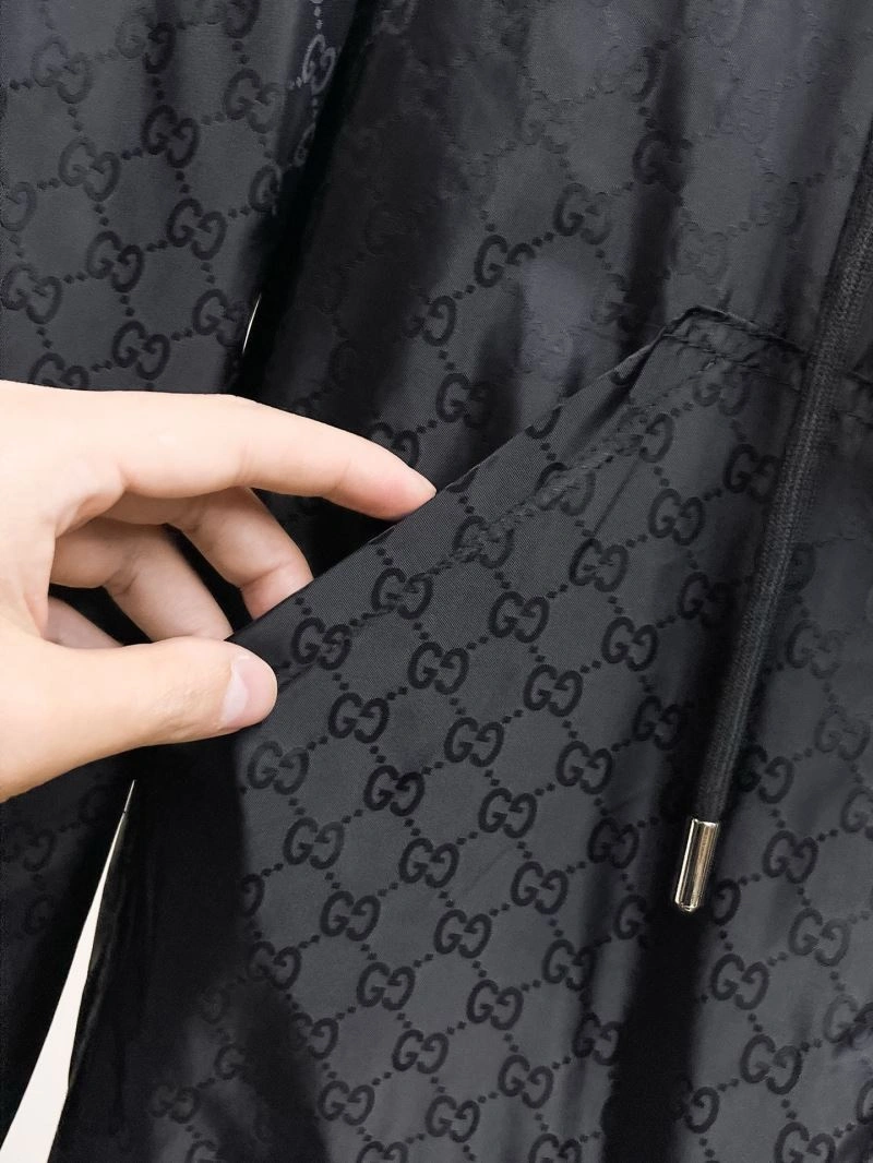 Snug Gucci Outwear 127671