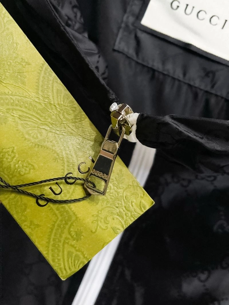 Snug Gucci Outwear 127671