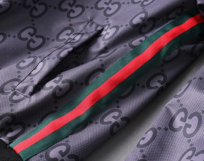 Gucci Outwear Effortless 127668