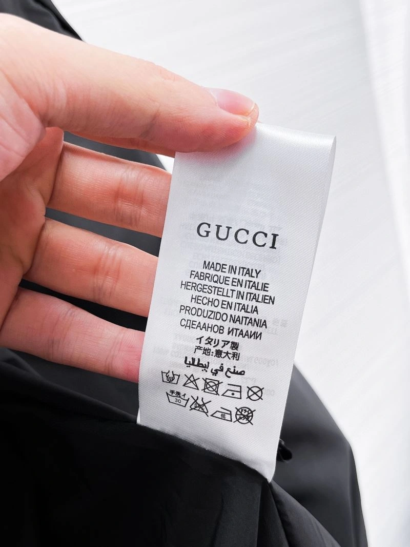Gucci Outwear Unisex 127663