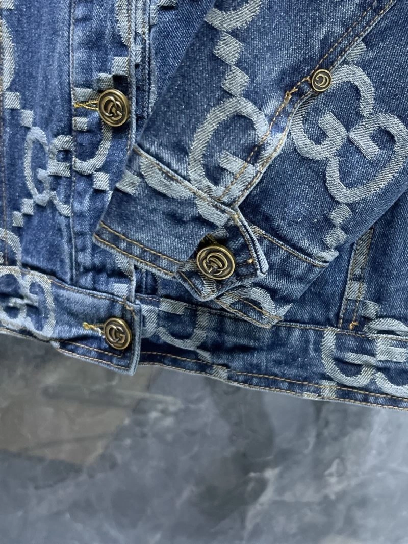 Durable Gucci Outwear 127660