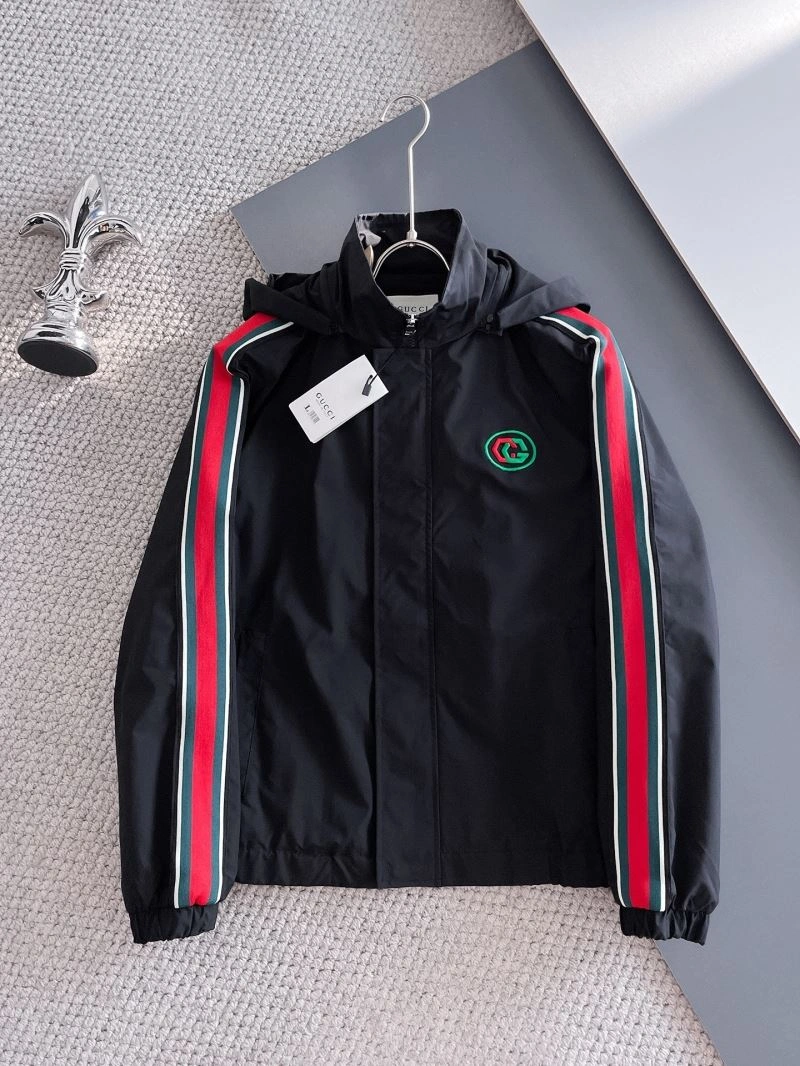 Gucci Outwear Bold 127655