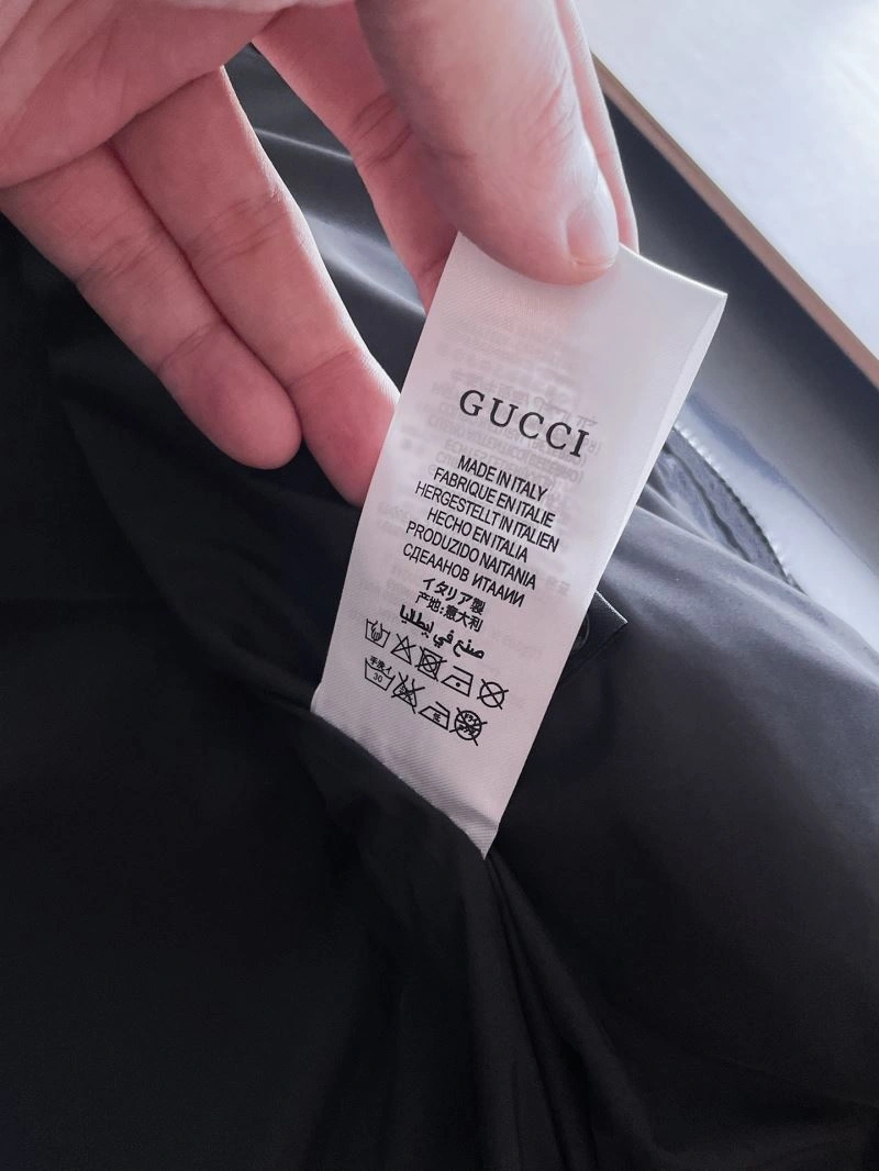 Gucci Outwear Bold 127655