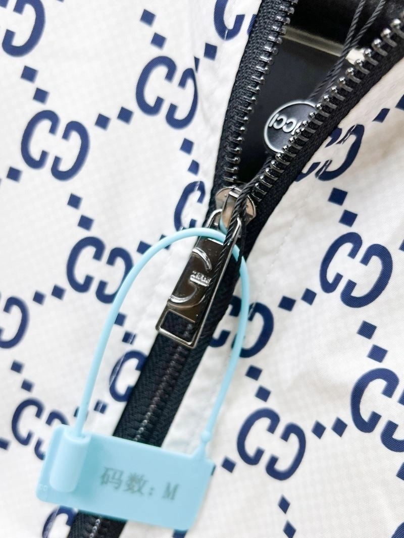 Soft Gucci Outwear 127654