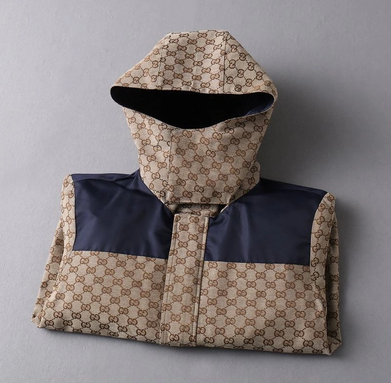 Minimalist Gucci Outwear 127640