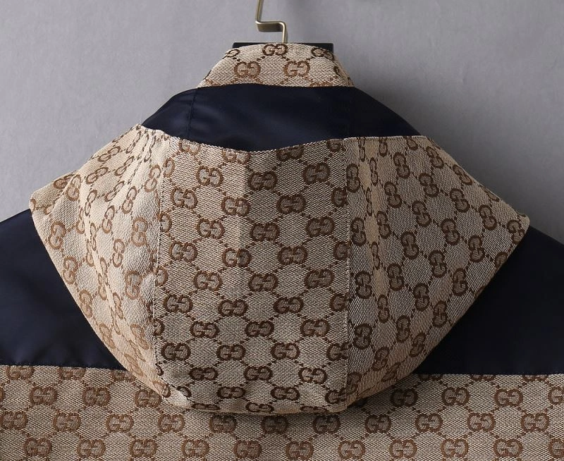 Minimalist Gucci Outwear 127640